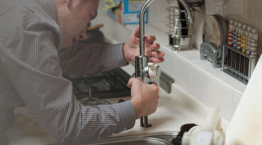 Professional bathroom faucet installation in Tuscaloosa, AL